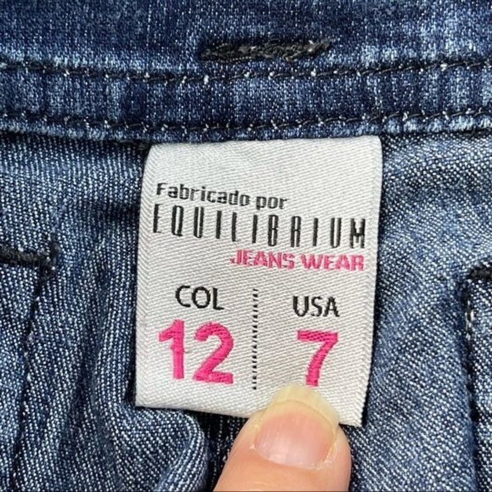 Equilibrium Blue Distressed Shape Enhancing Skinny Jeans Size 7 - Picture 10 of 15